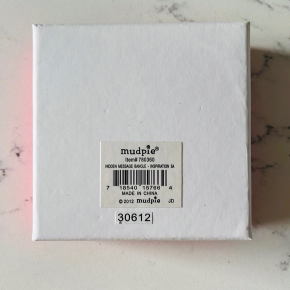 Mud Pie Hidden Message woman’s Bangle. - Picture 13 of 14